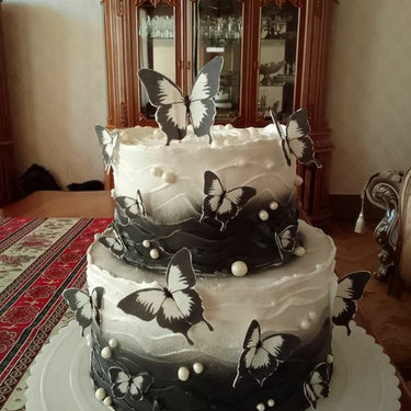Black and White designer anniversary cake