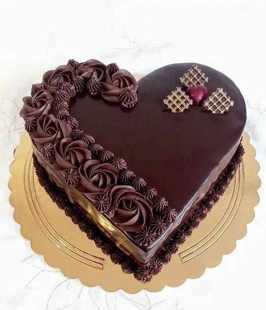 Designer heart cake