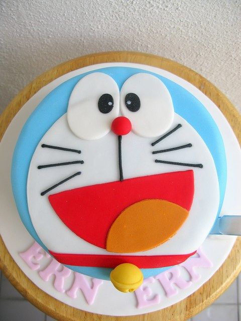 Doraemon Cake