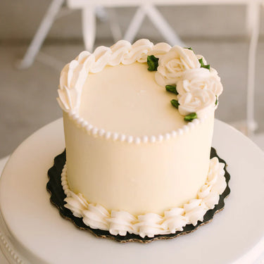 flora cream designer cake