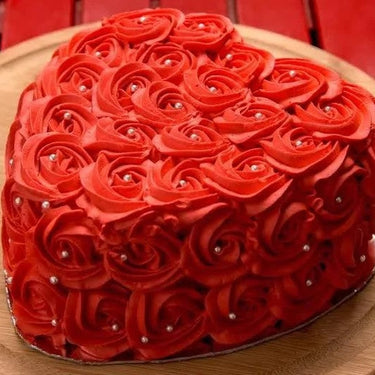 Heart Red Rose Creame cake