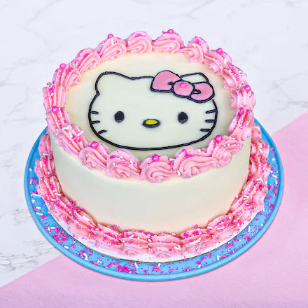 Hello kitty cake